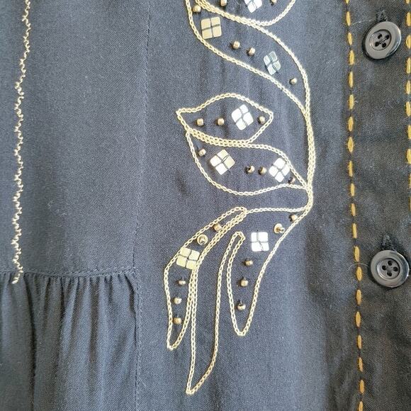 Studio X Women's Black Sheer Floral Embroidered Blouse Sz M - Picture 6 of 11